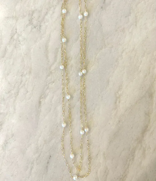 Gold-filled long chain with freshwater pearls