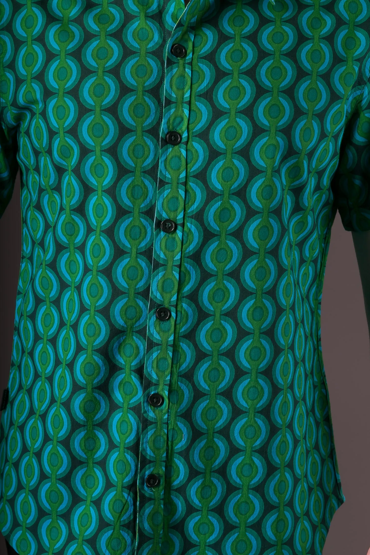 Green Geometric Print Cotton Slim and Regular Fit Mens Shirt Short Sleeve