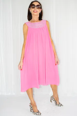 Sleeveless Chiffon Embellished Neck Dress in Pink