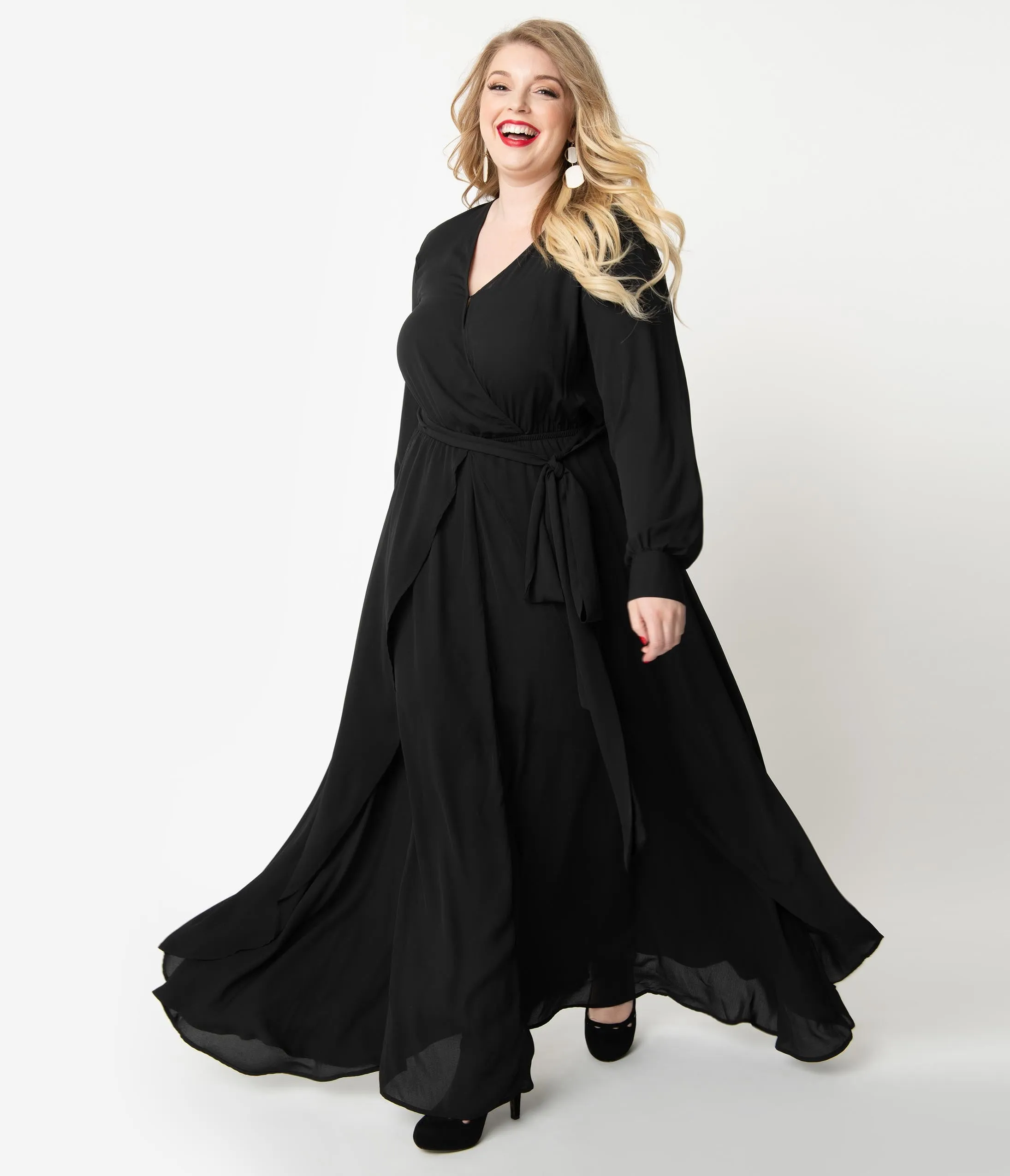 Unique Vintage Plus Size Black Long Sleeve Farrah Maxi Dress