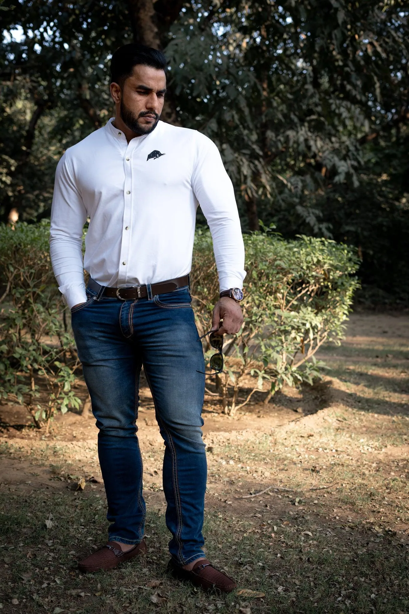 WILD VERVE SLIM STRETCH WHITE GRANDAD COLLAR SHIRT