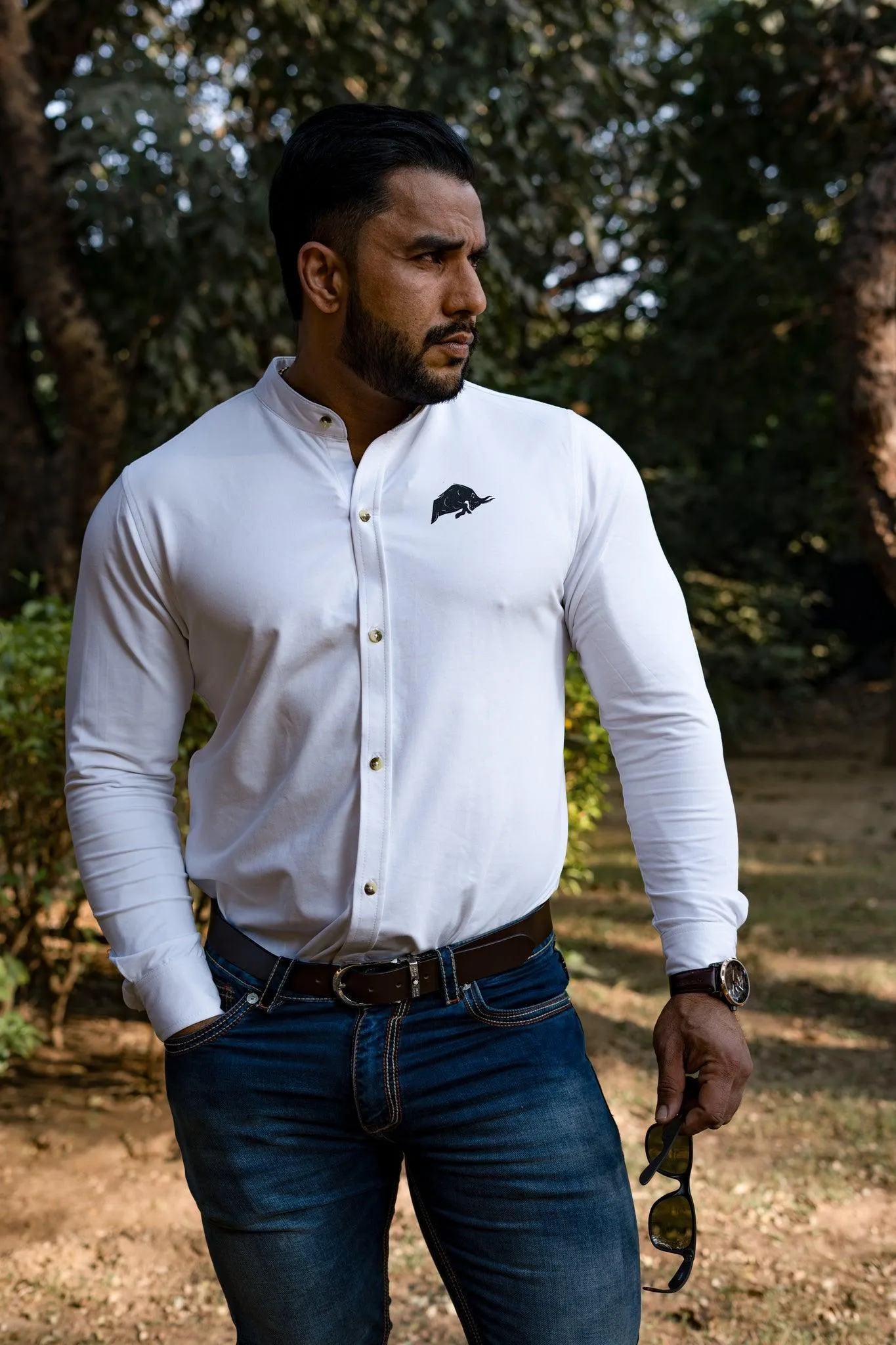 WILD VERVE SLIM STRETCH WHITE GRANDAD COLLAR SHIRT